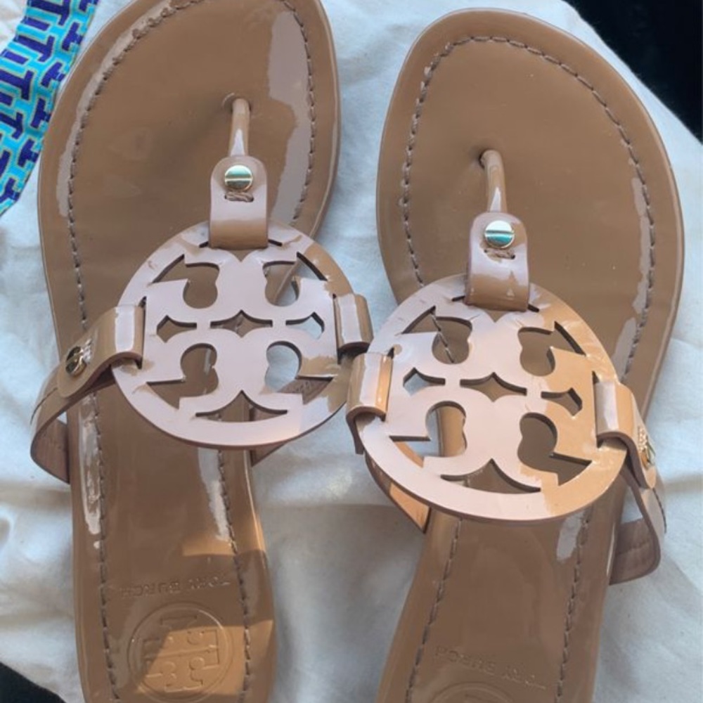 $150 Ven Tory Burch Miller Sandals 6.5